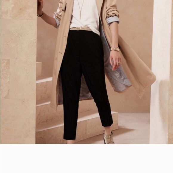 Banana Republic Airstretch tapered jogger in preppy navy size large NWOT 302842 - Picture 1 of 4